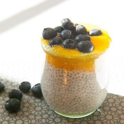 Chia seeds recipe with almond milk and mango