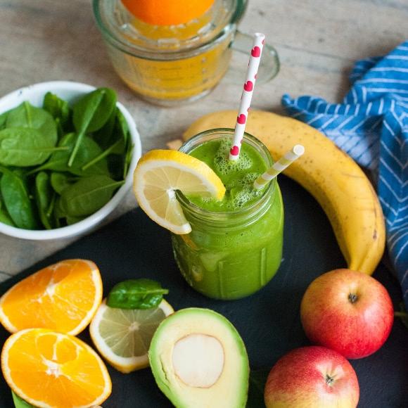 Green smoothies recipe for beginners with banana, apple and avocado