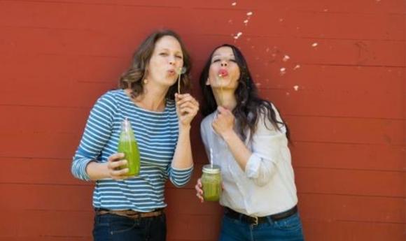 Detox Kur mit Svenja und Carla (rechts)