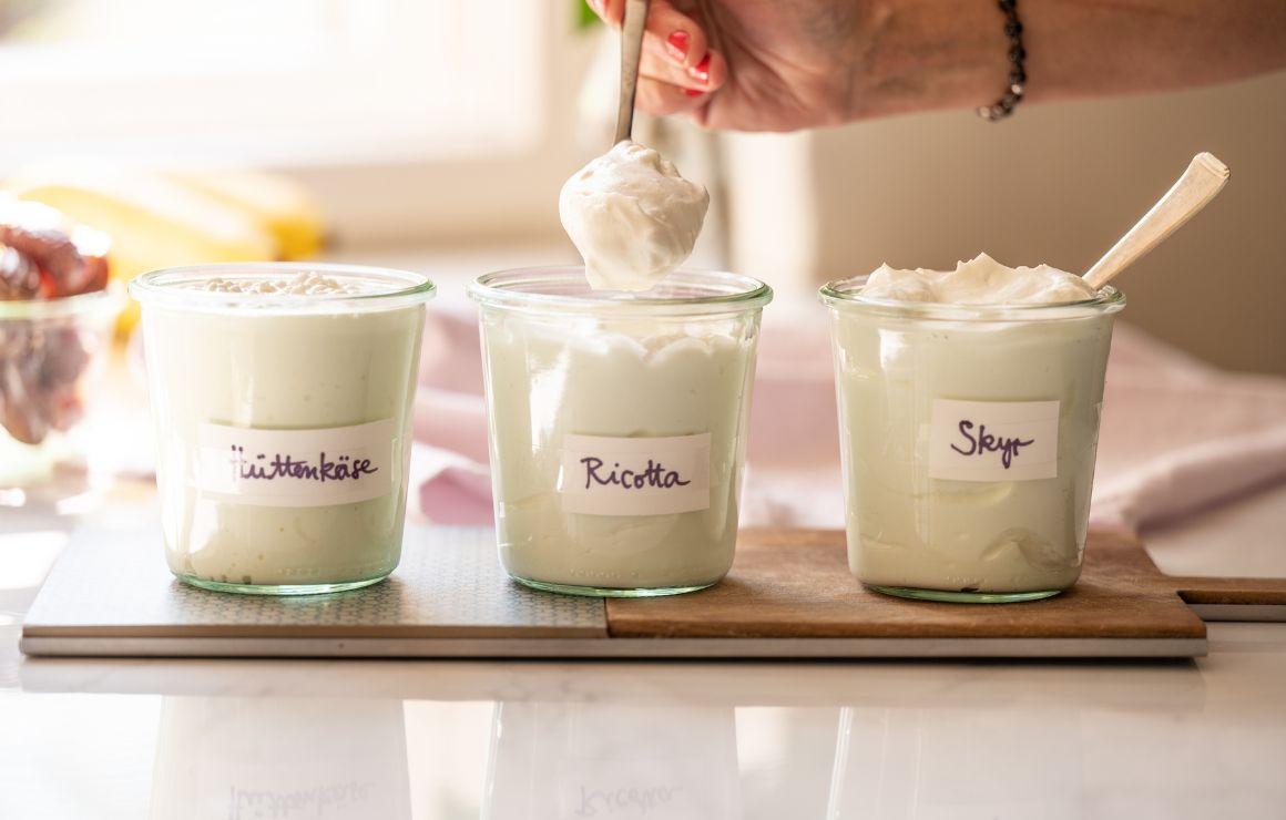 Natürliche Proteinquellen für Protein Shakes: Skyr, Magerquark, Ricotta und körniger Hüttenkäse