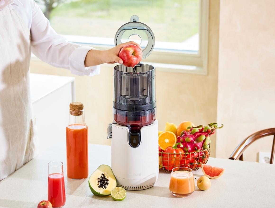 Ganze Früchte mit dem Hurom E50-ST entsaften