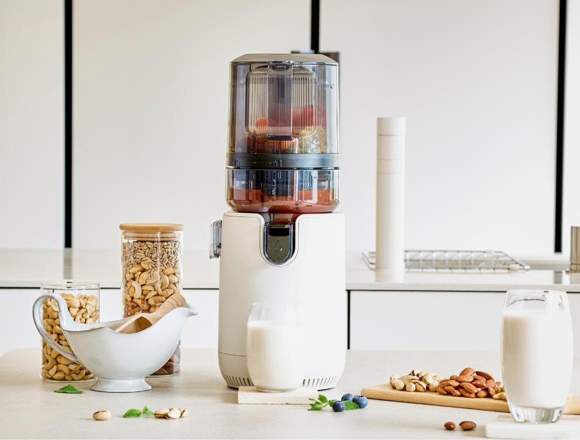 Mit dem Hurom E50-ST Nussmilch herstellen